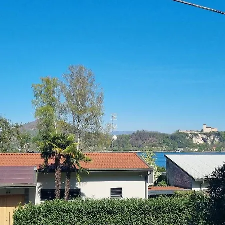 View * Арона